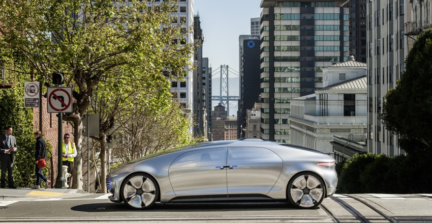 DRIVEN: Mercedes-Benz F 015 Luxury In Motion in SF 322066