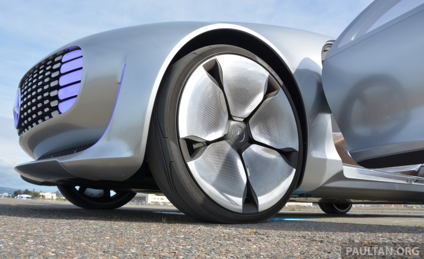 DRIVEN: Mercedes-Benz F 015 Luxury In Motion in SF 322109