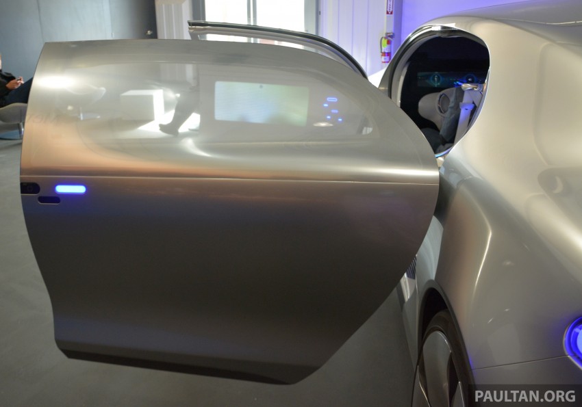 DRIVEN: Mercedes-Benz F 015 Luxury In Motion in SF 322090