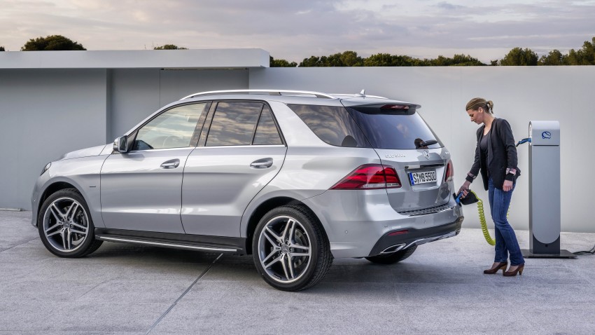 Mercedes-Benz GLE-Class unveiled – former M-Class gets new tech, updated engines, plug-in hybrid model 321630