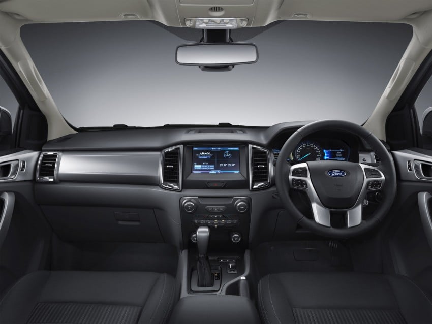 2015 Ford Ranger makes world debut in Thailand 320467