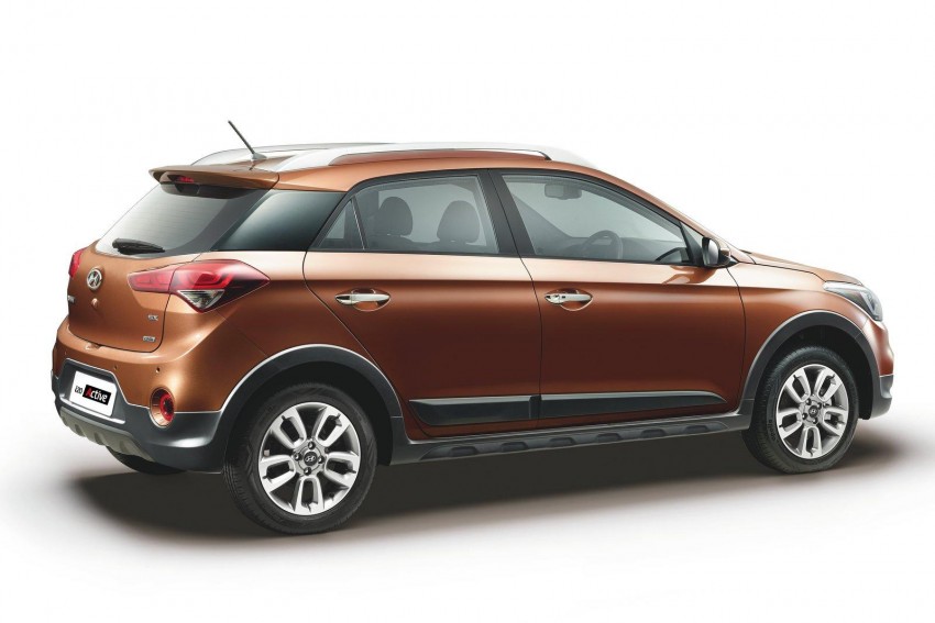 Hyundai i20 Active – jacked-up, soft-roader debuts 318863