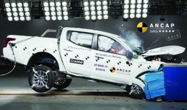 2015-mitsubishi-triton-ancap