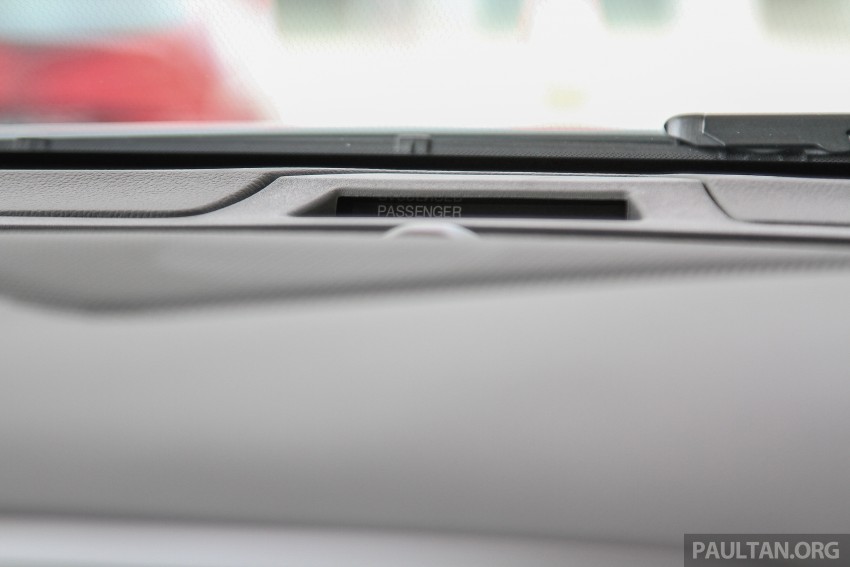 GALLERY: 2015 Ford Mondeo in the showroom 337410