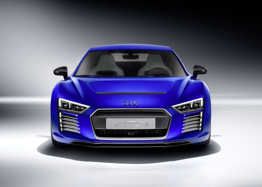 Audi R8 e-tron piloted driving concept unveiled at CES 343712