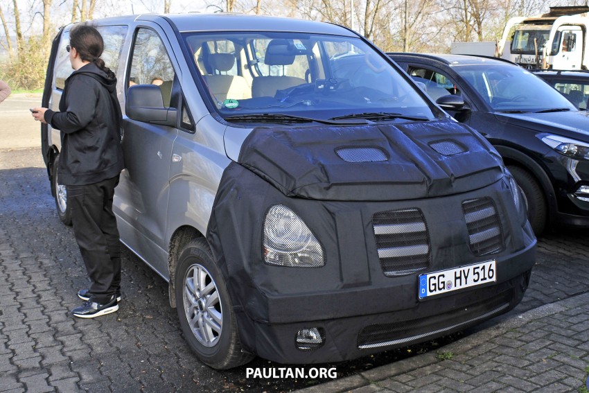 SPIED: Hyundai Grand Starex facelift with new looks 348788