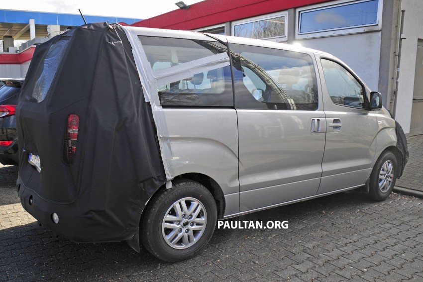 SPIED: Hyundai Grand Starex facelift with new looks 348789