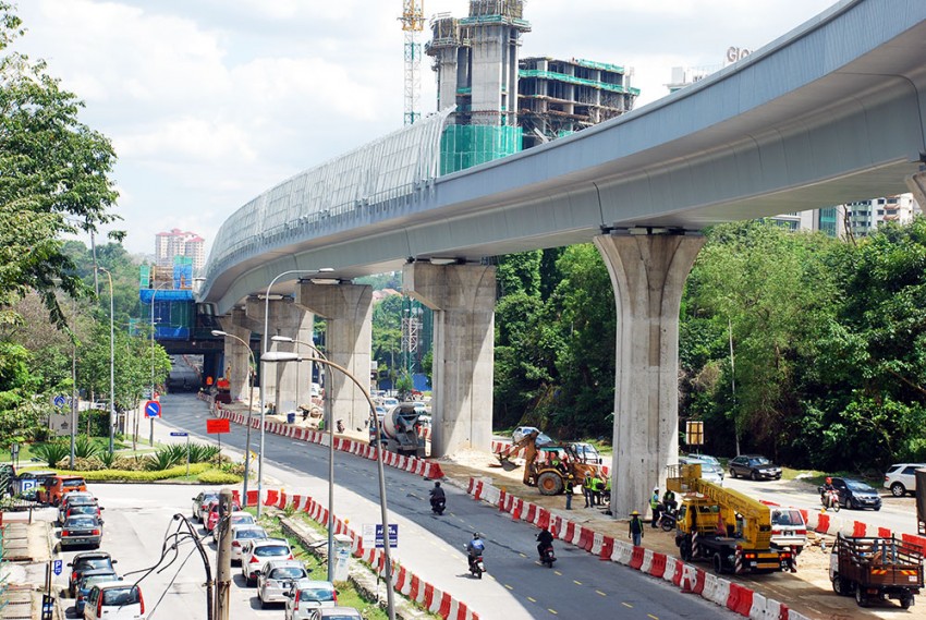 KL MRT: Road closure at Lebuh Bandar Utama, night contra-traffic flow at Jln Sungai Buloh continues 345004