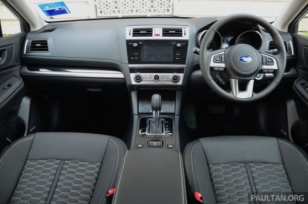 2015-subaru-outback-2.5-i-s 34