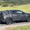 Toyota C-HR versi produksi bakal membuat penampilan sulung di Geneva Motor Show
