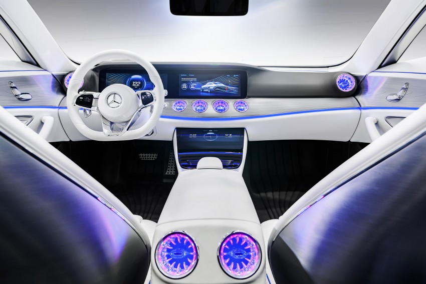 Frankfurt 2015: Mercedes-Benz Concept IAA debuts 379154