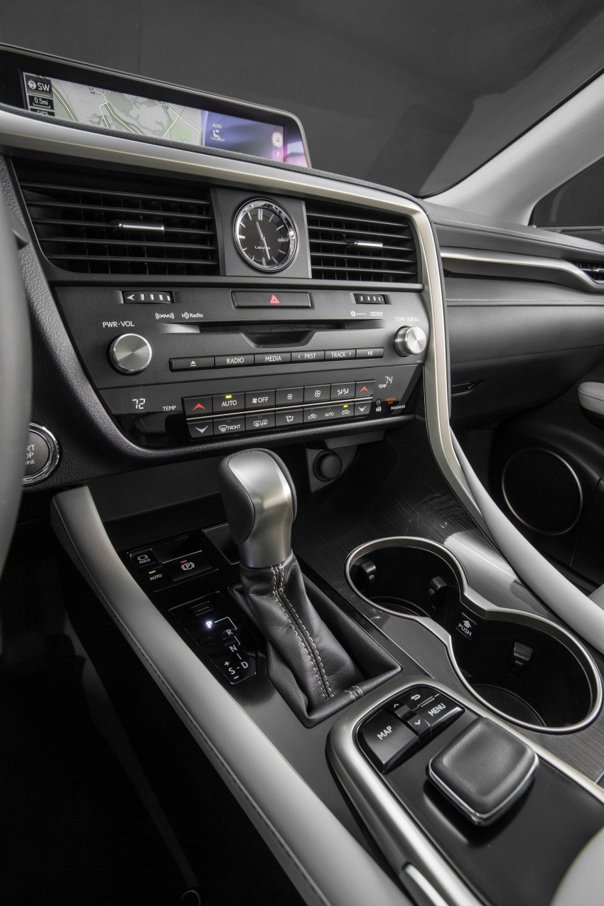 MEGA GALLERY: Lexus RX 350 and RX 450h variants 379438