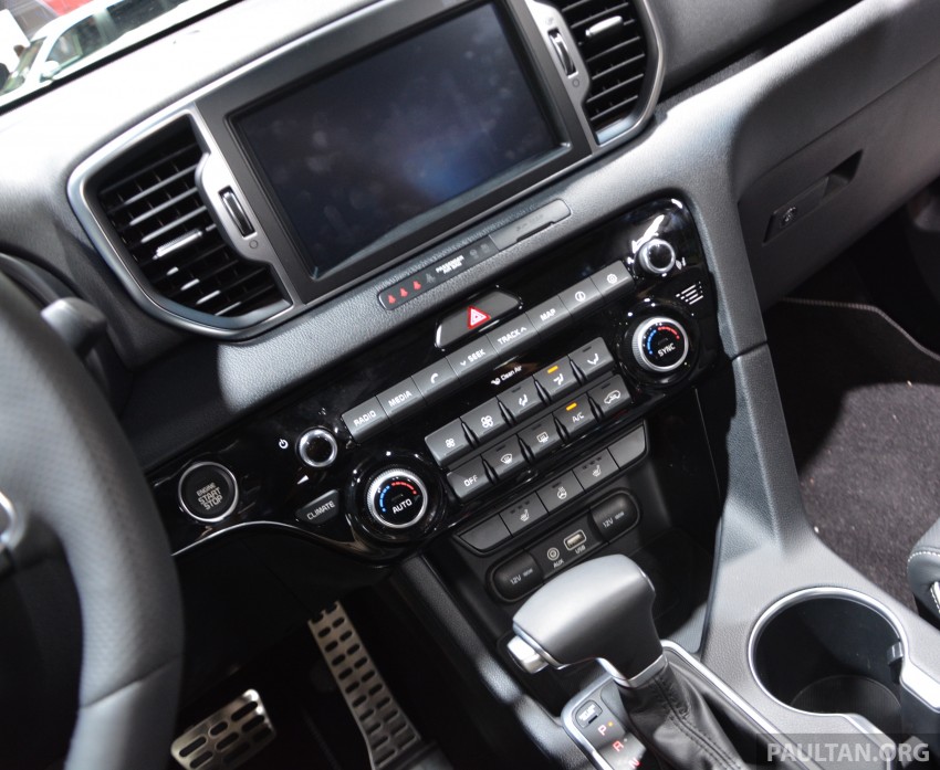 Frankfurt 2015: 2016 Kia Sportage unveiled in the flesh 380307