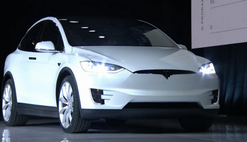 Tesla Model X finally debuts – three-row SUV detailed 385609