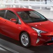 2016 Toyota Prius comes with a heat reflective paint