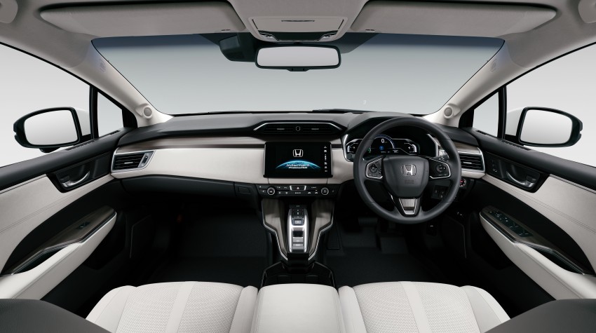Tokyo 2015: Honda Clarity Fuel Cell makes its debut 399026