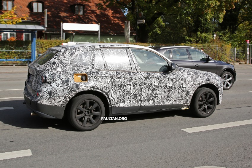 SPYSHOTS: Next-gen BMW X3 G01 in urban territory 388800