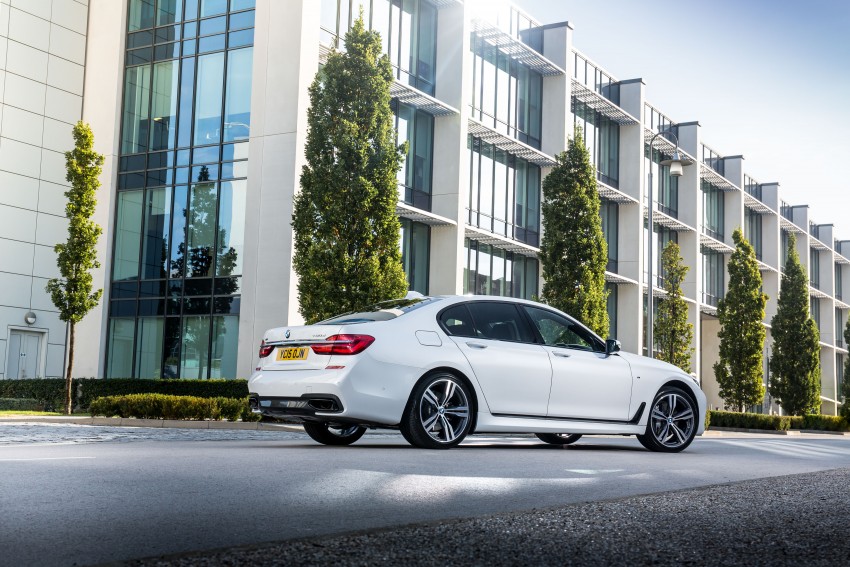 GALLERY: G11 BMW 7 Series in right hand drive form 391539