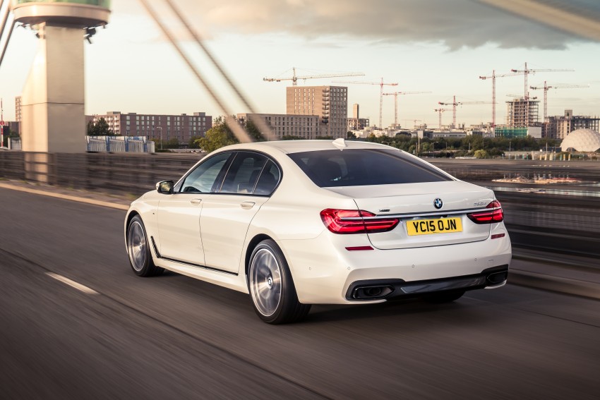GALLERY: G11 BMW 7 Series in right hand drive form 391542