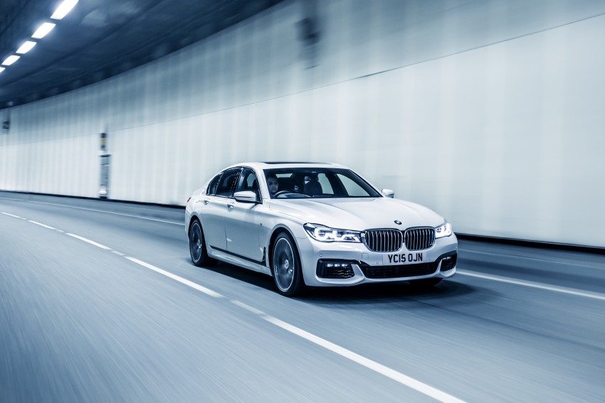 GALLERY: G11 BMW 7 Series in right hand drive form 391551