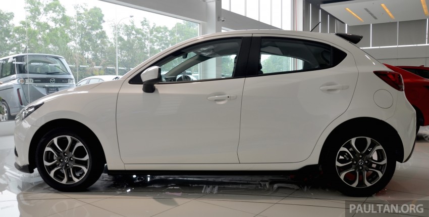 GALLERY: 2015 Mazda 2 1.5 hatch with “Sports” kit 395236