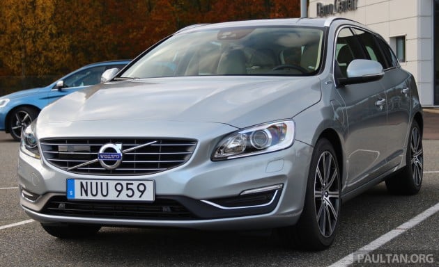 2015-volvo-v60-d6-twin-engine-sweden- 001
