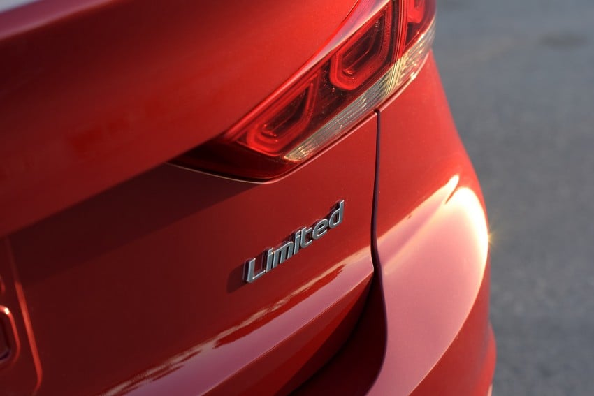 2017 Hyundai Elantra gets new 1.4 turbo, 7-speed DCT 409542