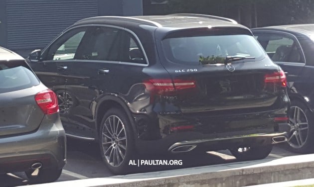 2015-mercedes-benz-glc-suv-spyshots-1