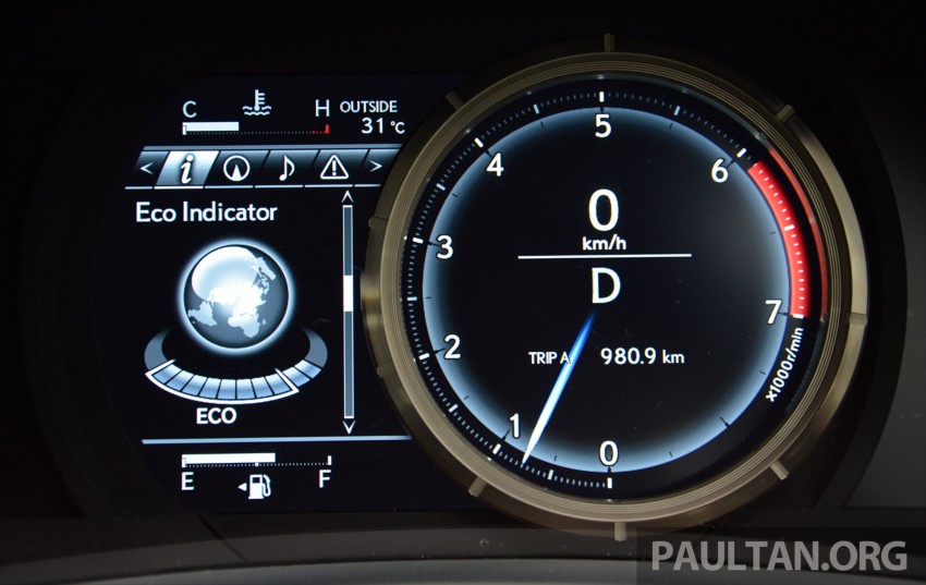 DRIVEN: Lexus IS 200t Turbo – downsized, at a price 421483