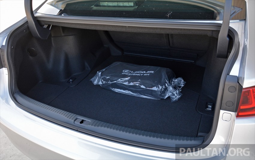 DRIVEN: Lexus IS 200t Turbo – downsized, at a price 421515