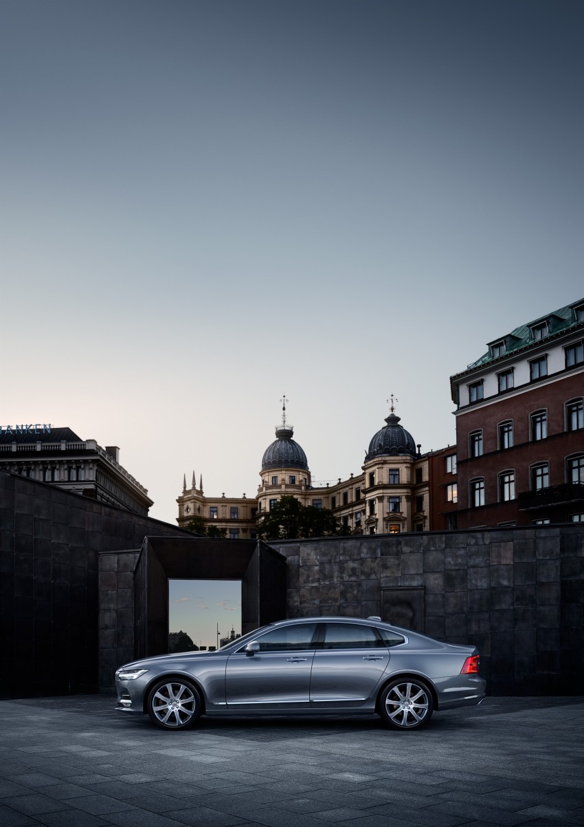 Volvo S90 makes North American debut in Detroit 427215