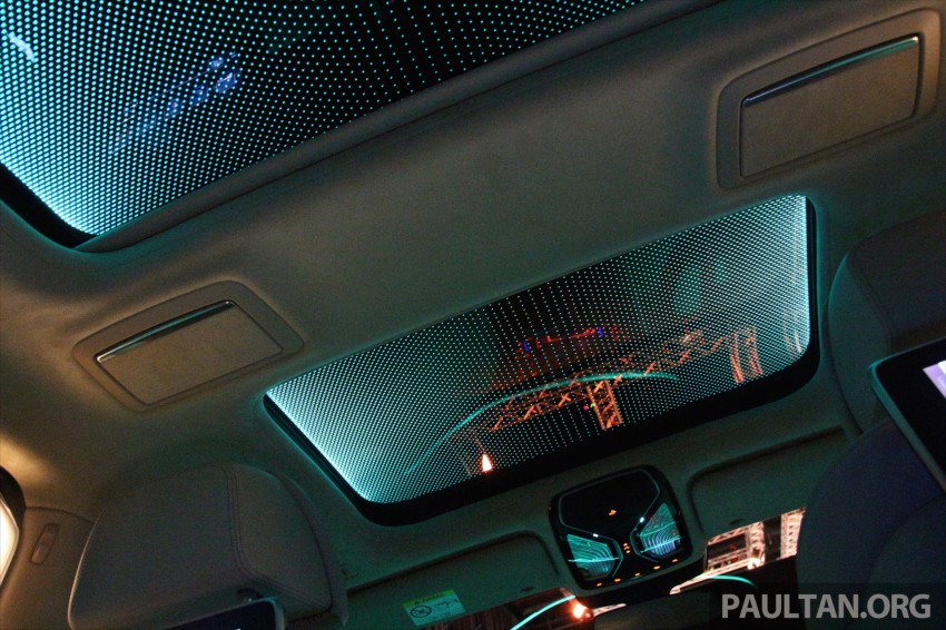GALLERY: BMW 7 Series Sky Lounge panoramic roof 436557