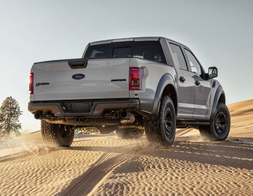 2017 Ford F-150 Raptor SuperCrew unveiled in Detroit 426914