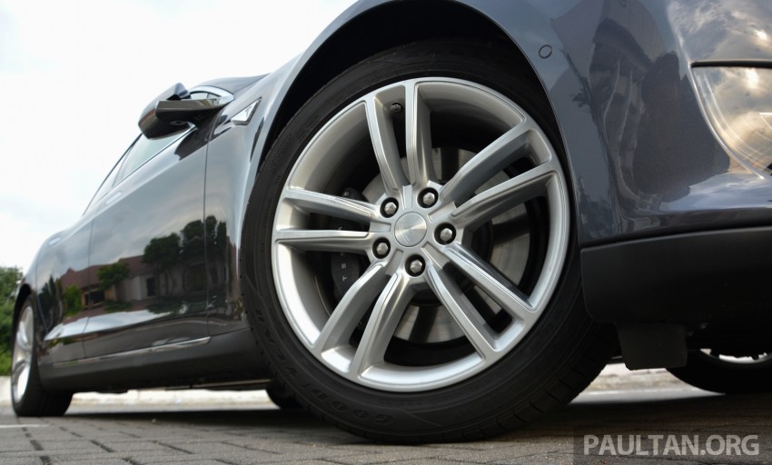 Tesla Model S 85 hanya satu cas penuh bagi perjalanan KL-Kedah; diuji GreenTech Malaysia 434261