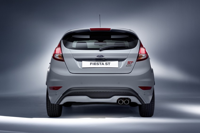 Ford Fiesta ST200 bakal tampil di Geneva Motor Show 450488