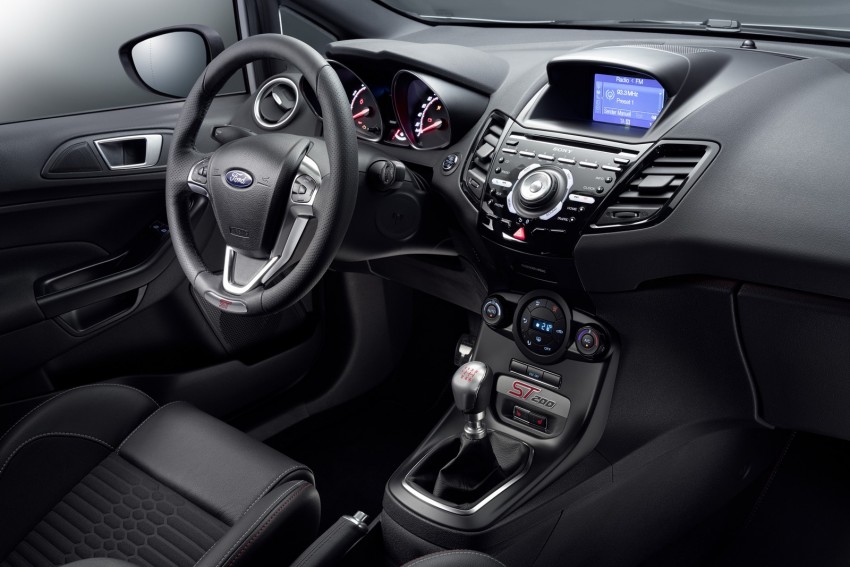 Ford Fiesta ST200 bakal tampil di Geneva Motor Show 450492