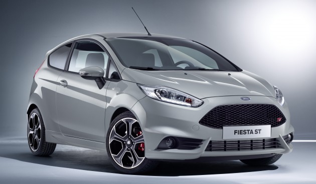 ford fiesta st 200 01