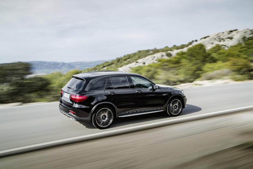 Mercedes-AMG GLC43 unveiled ahead of New York 461658