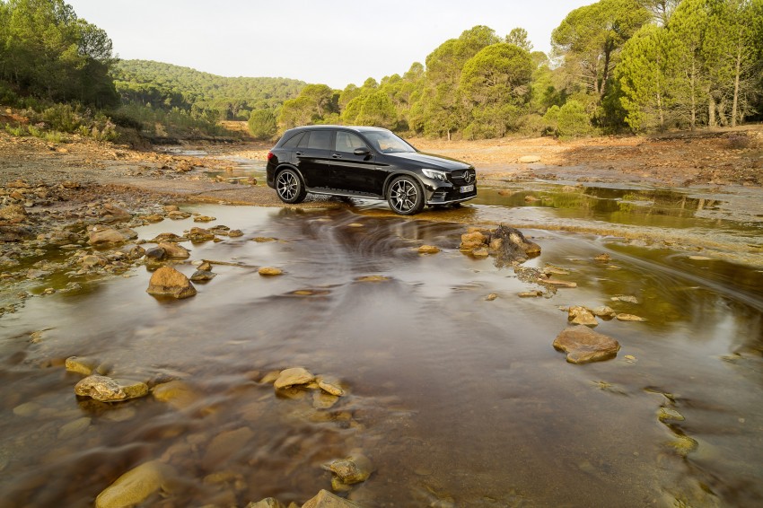 Mercedes-AMG GLC43 unveiled ahead of New York 461680