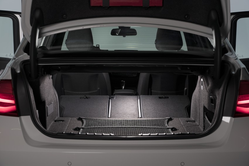 2016 BMW 330e iPerformance – production car finally debuts this year featuring 2.0 turbo hybrid system 465696