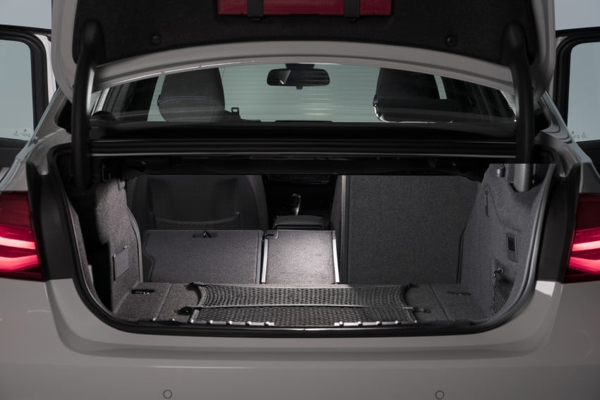 2016 BMW 330e iPerformance – production car finally debuts this year featuring 2.0 turbo hybrid system 465685