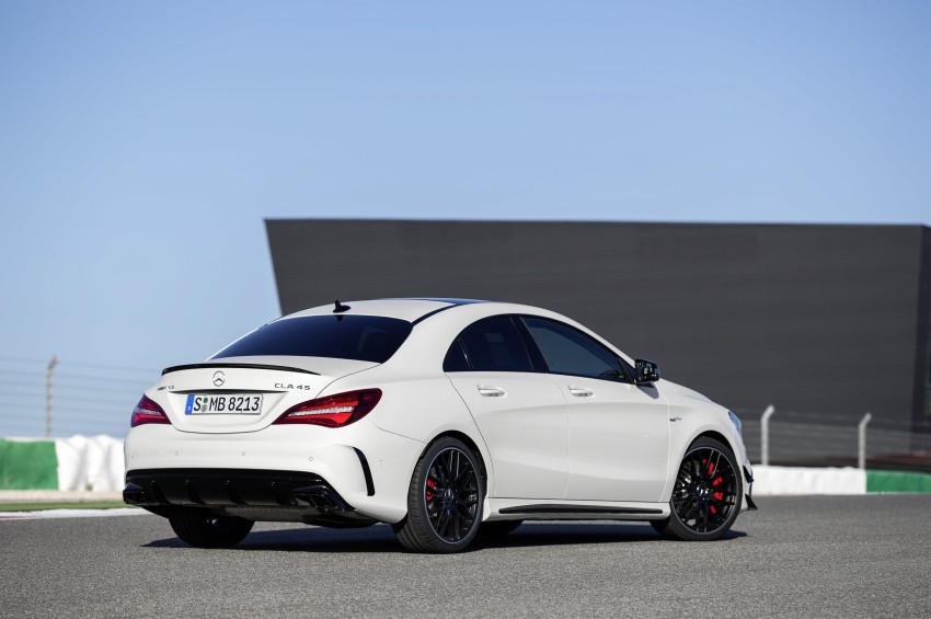 Mercedes-AMG CLA45 facelift diperkenalkan dengan enjin lebih berkuasa dan penambahan ciri baharu 461551
