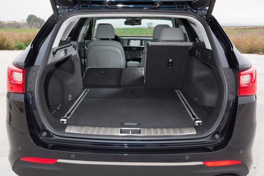 GALLERY: Kia Optima Sportswagon debuts in Geneva 451921