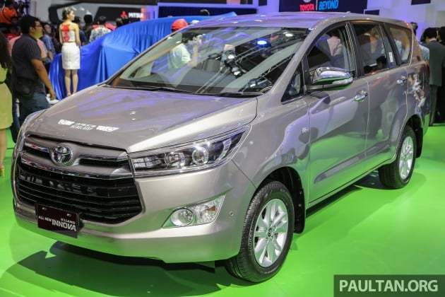 Toyota_Innova-2