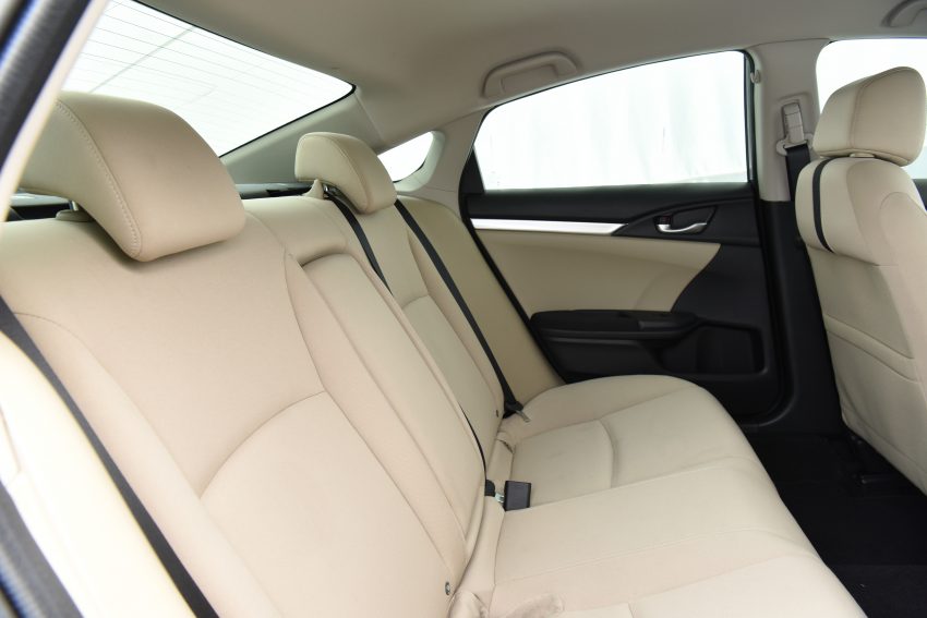 DRIVEN: 2016 FC Honda Civic 1.8L, 1.5L VTEC Turbo 492361