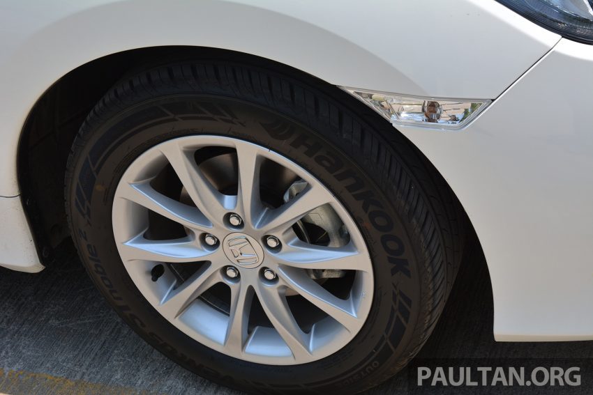 PANDU UJI: Honda Civic 1.8 dan 1.5 VTEC Turbo 2016 – peningkatan bagi gen-10 yang lebih memuaskan? 490860