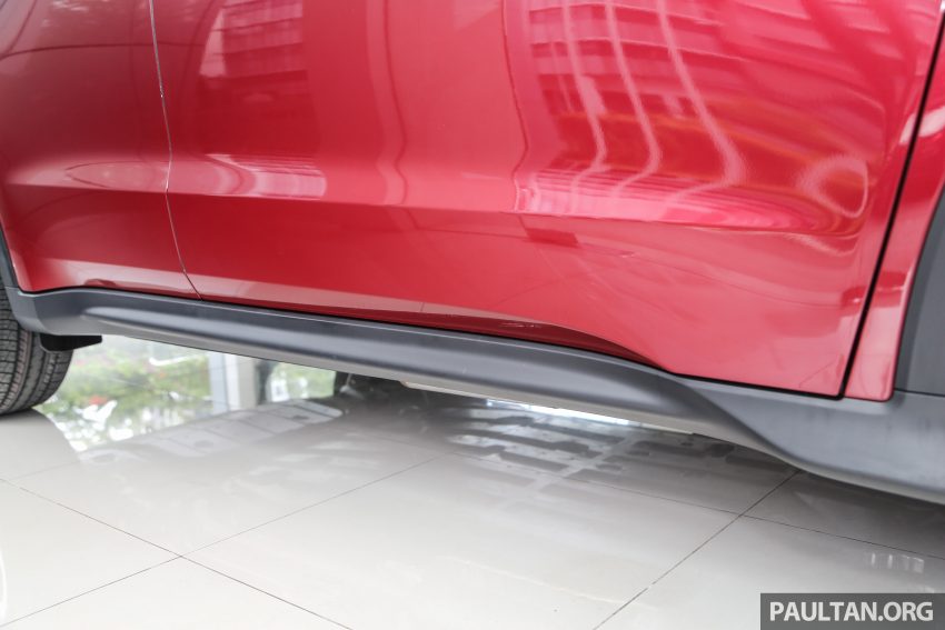 GALERI: Honda HR-V berwarna Dark Ruby Red Pearl 497758
