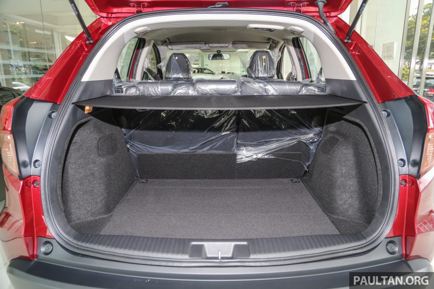 GALERI: Honda HR-V berwarna Dark Ruby Red Pearl 497725