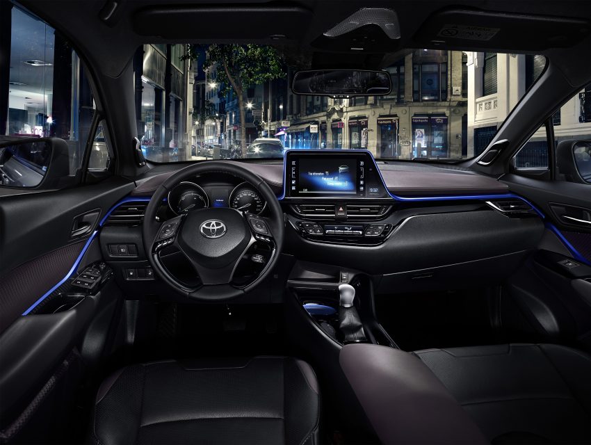 2017 Toyota C-HR – production SUV’s interior revealed 513097