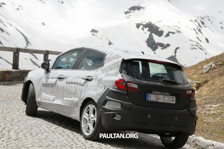 SPIED: 2017 Ford Fiesta caught in production body 505245